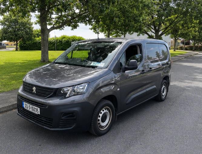 2021 Peugeot  Partner